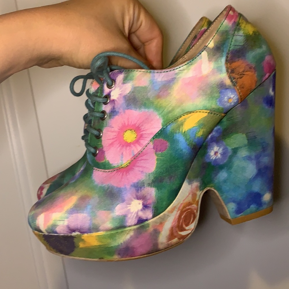ecoté floral block heels